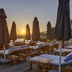 Sea View Hotel