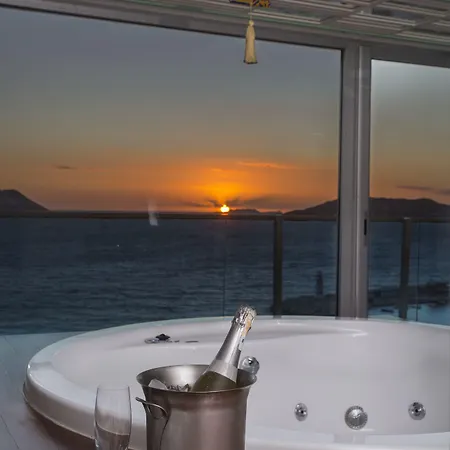 Hotel Sea View 3*