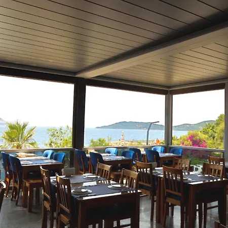 Sea View Hotel 3*